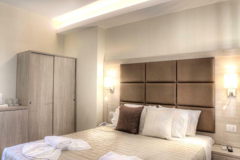 Hotel Brilliant (adults Only) Agios Georgios Pagon